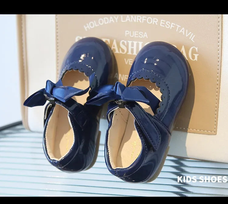 Little Girl Shoes 2025 Spring Autumn Children Princess Shoes Girls Oxfords Candy Colors Kids Soft Patent Leather Shoes For Girl