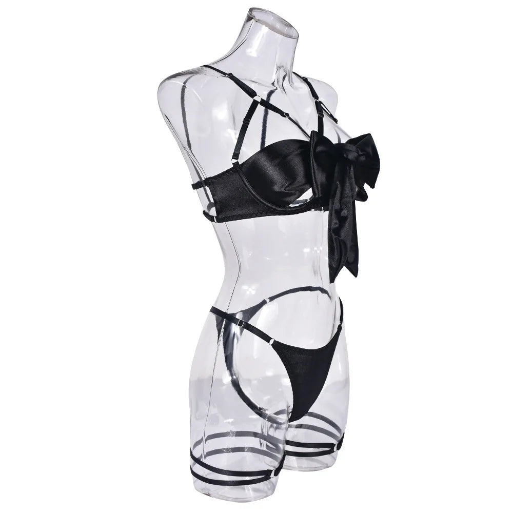 Lingerie's new hot selling European and American lingerie with exquisite bow and hollow out sexy three piece set with steel ring