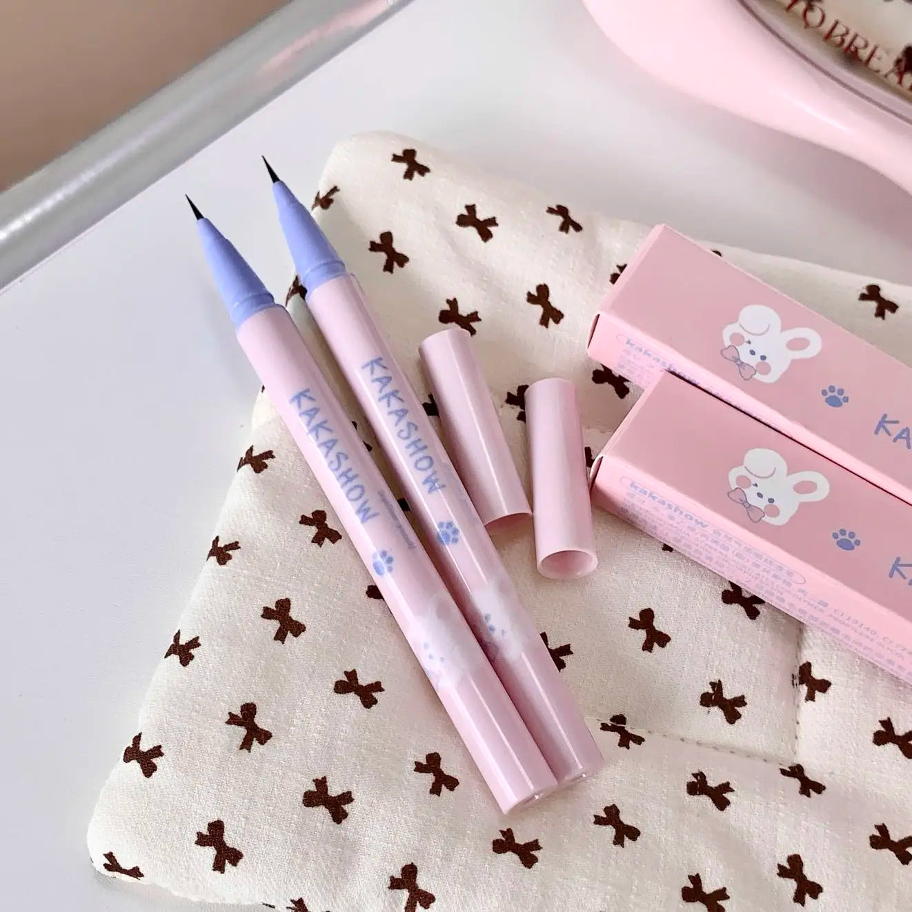 Ultra Slender Liquid Eyeliner Fast Drying Smooth Waterproof Eyeliner Pen Long Lasting Black Brown Lower Eyelash Pen Cosmetics