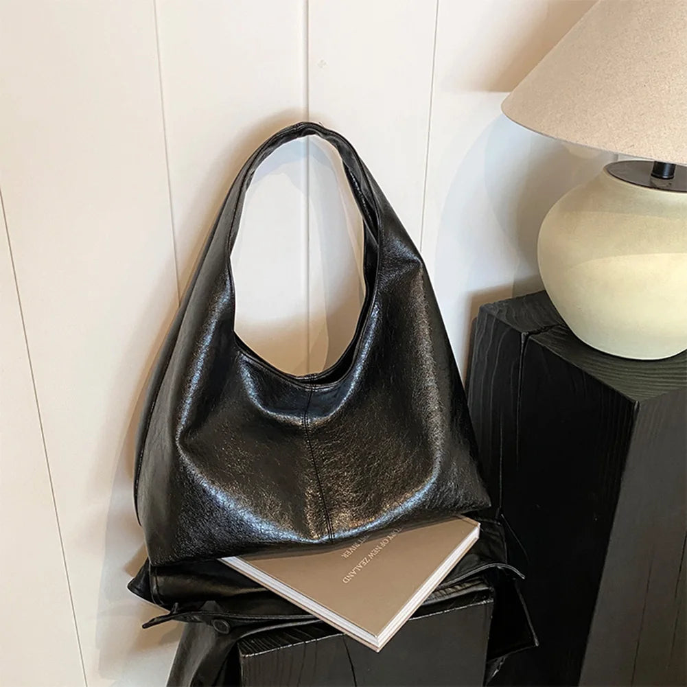 Women PU Casual Tote Handbag Large Capacity Stylish Shoulder Purse Solid Color Simple Commuting Bag Hasp Closure Chic Hobo Bag