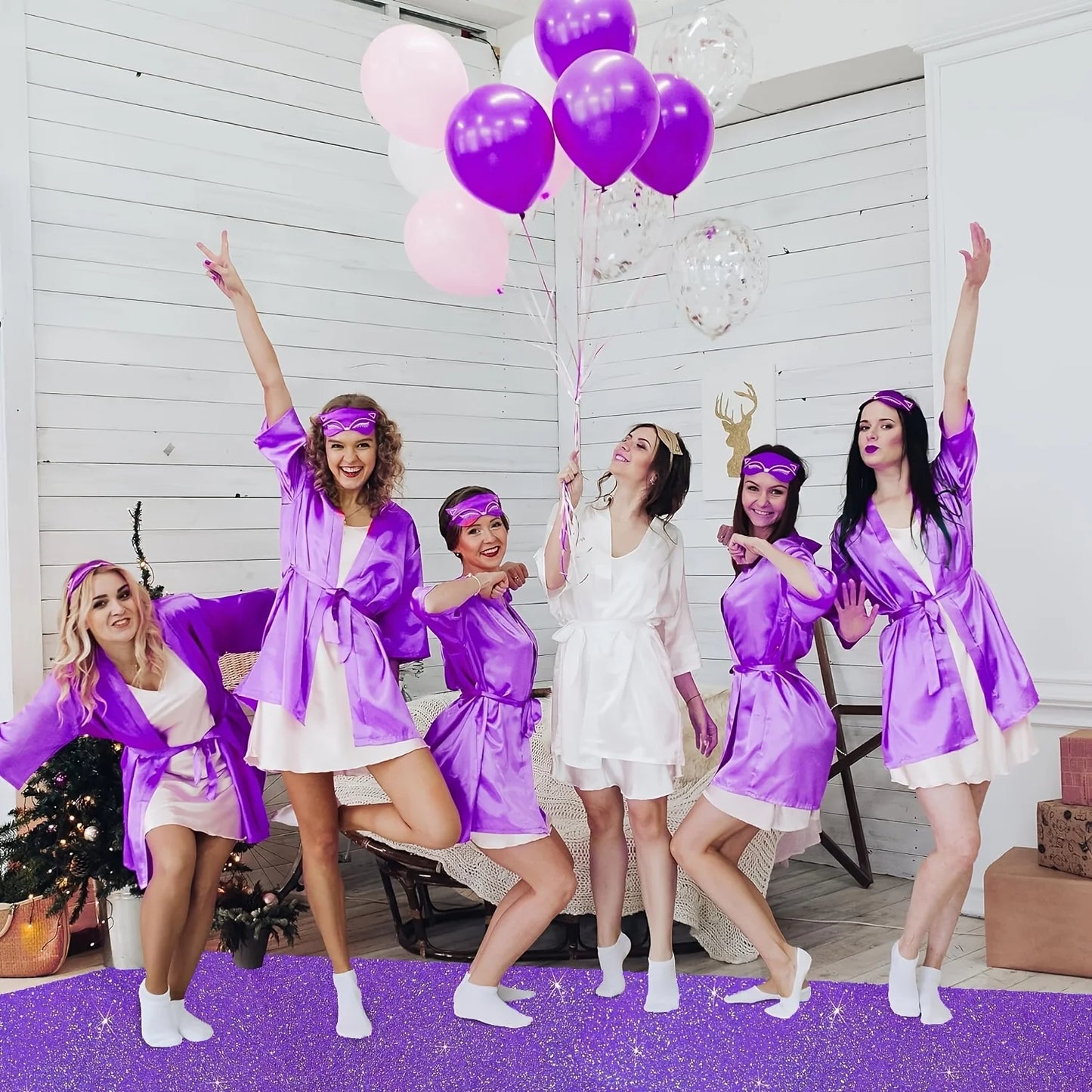 Purple Carpets Are Used To Decorate Wedding Passages, Indoor and Outdoor Carpets, Holiday Celebrations and Parties.