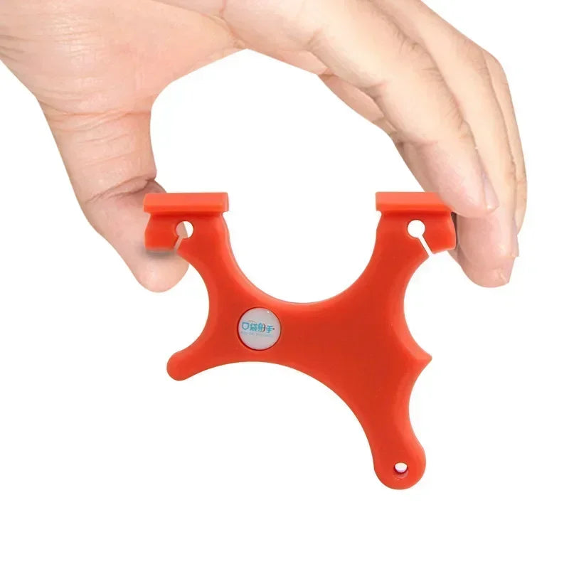 Slingshot for Kids Adult Powerful Catapult Outdoor Powerful Hunting Flat Leather Card Ball Rubber Band Archer Pocket placement