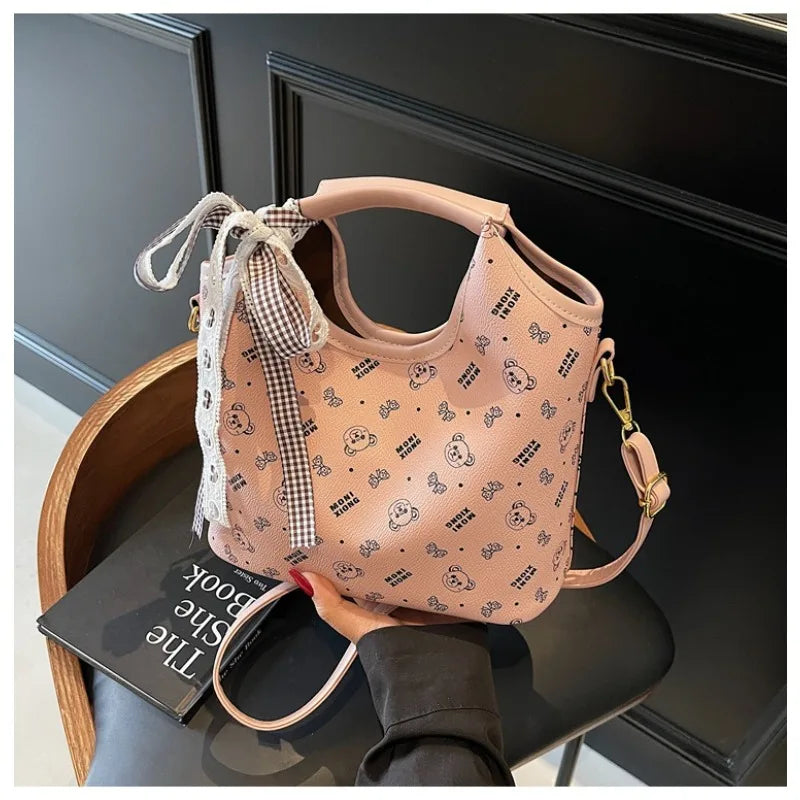 Popular bags for women, new fashionable French printed armpit tote bag, minimalist handbag, diagonal cross bag