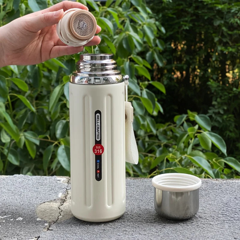 316 Insulated Water Bottle Double-Wall Vacuum Insulated Reusable Cup with Leak-Proof Flip-Top Lid & Strap for Outdoor Gym