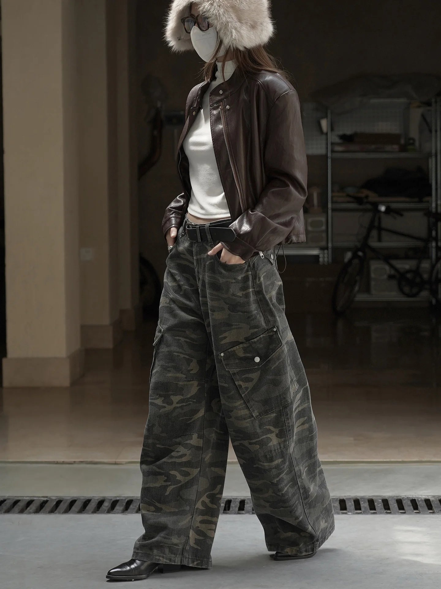 Retro and trendy waistband, workwear, large pocket, casual pants, three-dimensional and stylish pants for women
