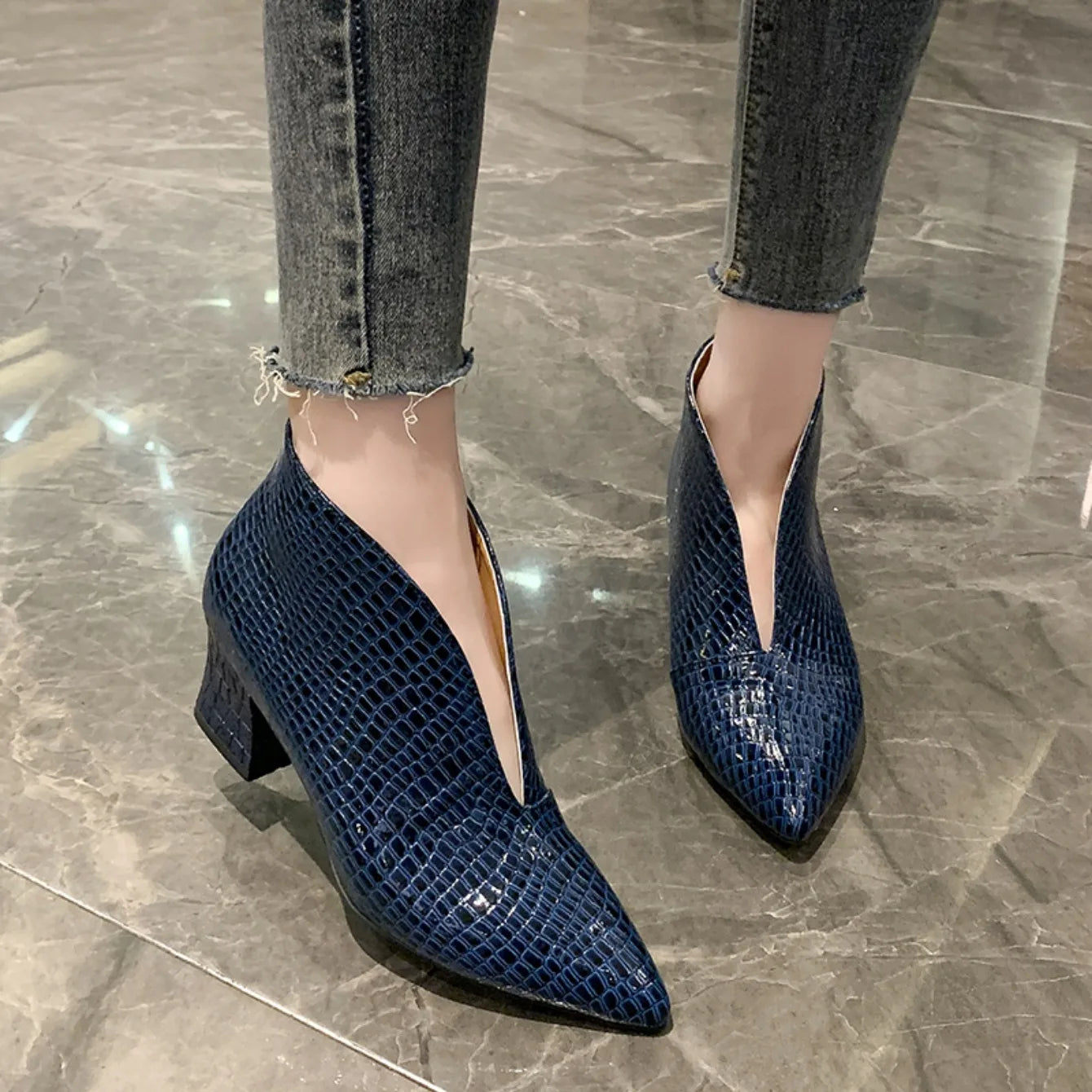 Women Boots High-heeled Shoes 2024 Spring Autumn New Fashion Pointed Thick High Heels Boots Women Shoes Comfortable Temperament