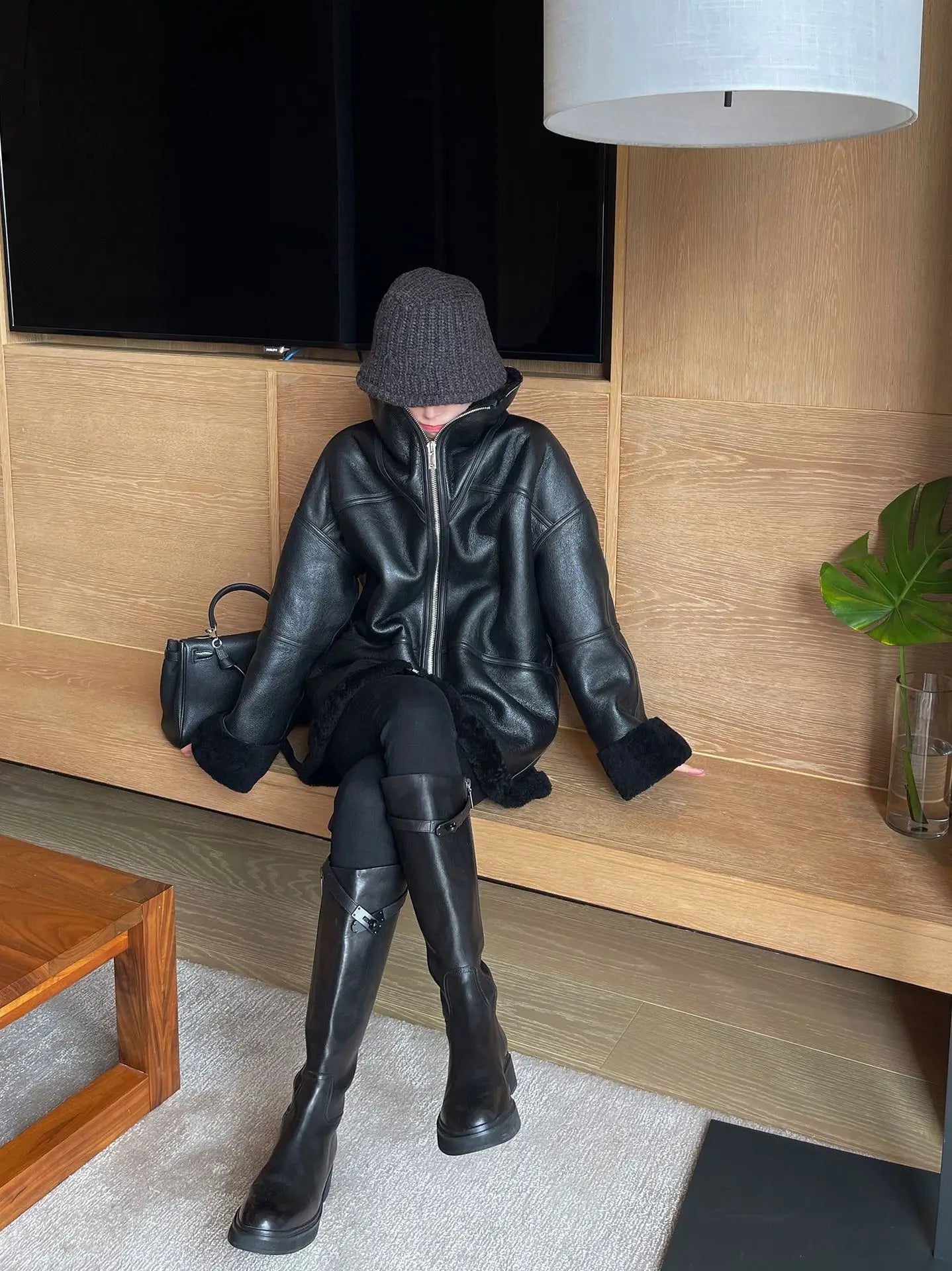 2025 Autumn Winter Fur Integrated Lamb Wool Coat Women's European And American Street Temperament Fashion Locomotive Fur Coat