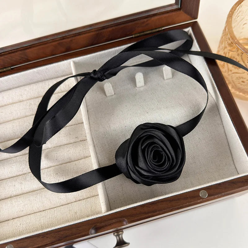 White Lace Necklace Verstile Long Ribbon Layered Clavicle Chain Choker for Girls Daily Wear Neck Decoration Jewelry