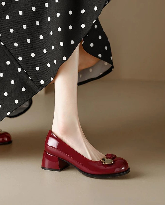 Shoes for Woman 2025 Women's Summer Footwear Round Toe Cute with Medium Heels Loafers Kawaii Trend on Sale Lastest Beau Today