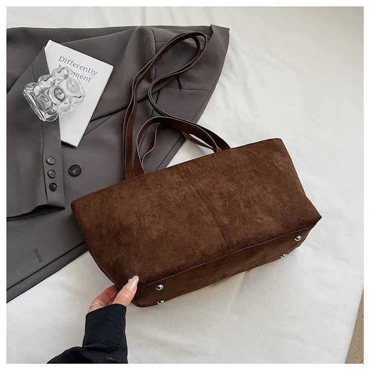 Large Capacity Tote Women Bag Retro Faux Suede Shoulder Bag Quitting Designer Bags for Women Handbag Commuting Shopper Purses
