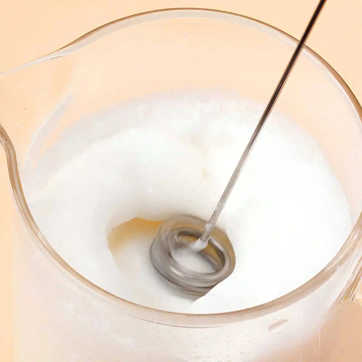 Hand blender Electric whisk blender  and milk frother for coffee, milk, oatmeal, and eggs. Saves time and effort
