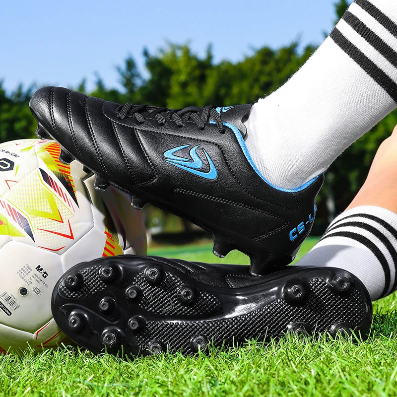 New Men Football Boots Outdoor Soccer Shoes TF FG Grass Cleats Comfortable Training Shoes Match Futsal Breathable Sport Indoor
