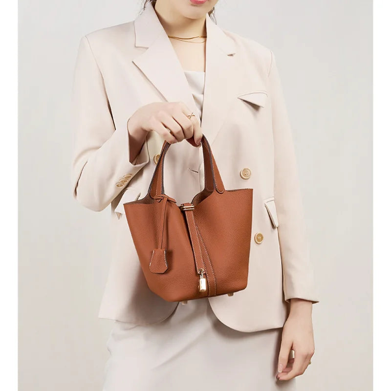 Ladies Handbag Female Bucket Bag Basket Shoulder Bag Travel BagLeather Bucket BagLarge Soft Leather Tote with Lock Daily