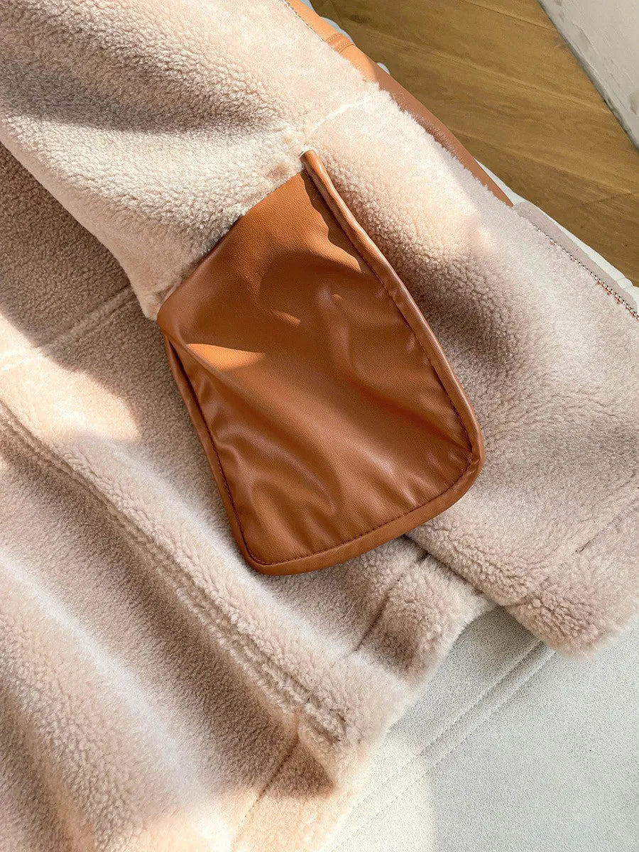 2025 Autumn Winter Fur Integrated Lamb Wool Coat Women's European And American Street Temperament Fashion Locomotive Fur Coat