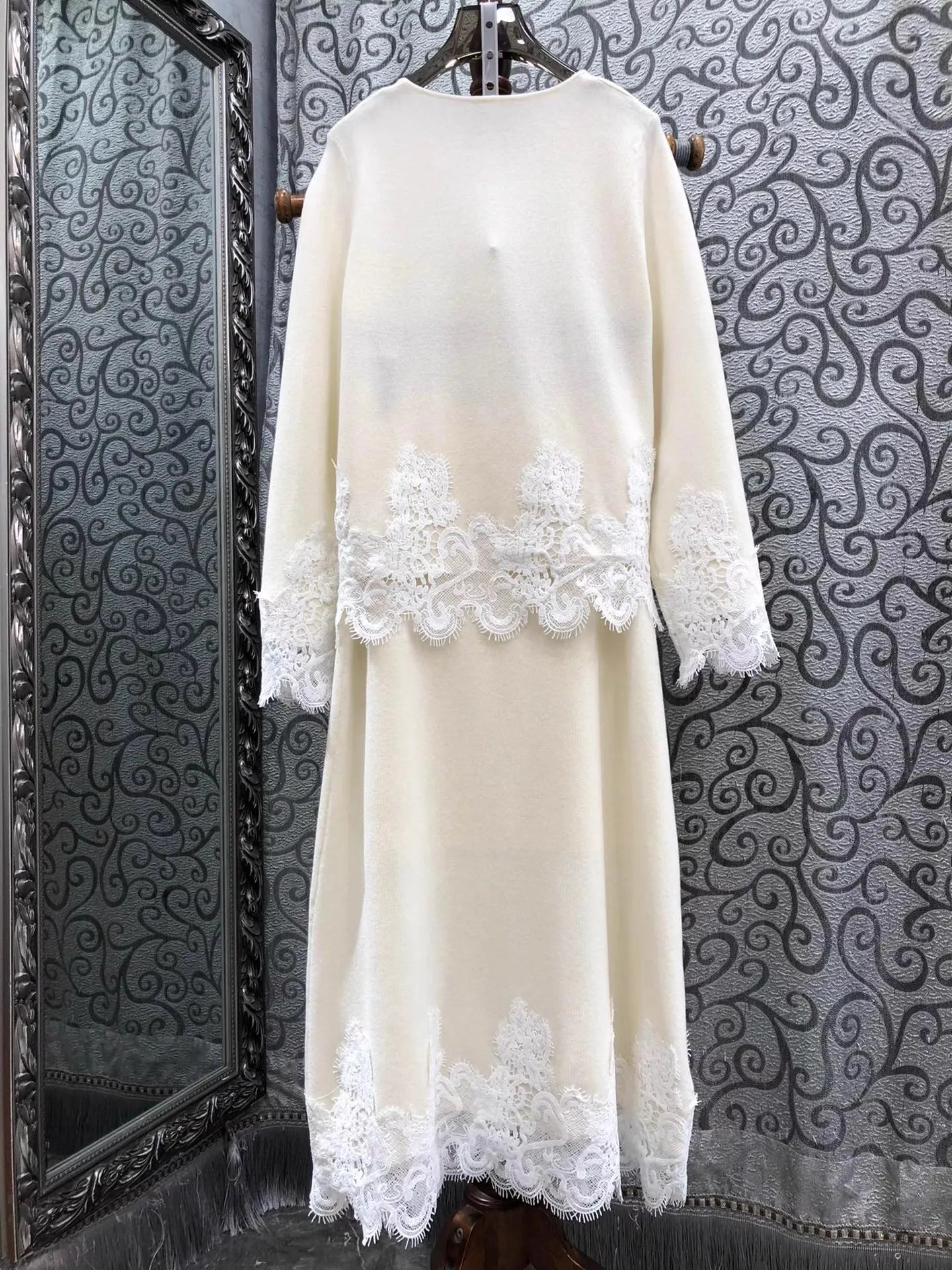 Top Quality New Skirt Suit 2025 Autumn Winter 2PC Set Women Lace Knitting Patchwork Wool Sweater+Long Knitted Skirt Suit & Sets