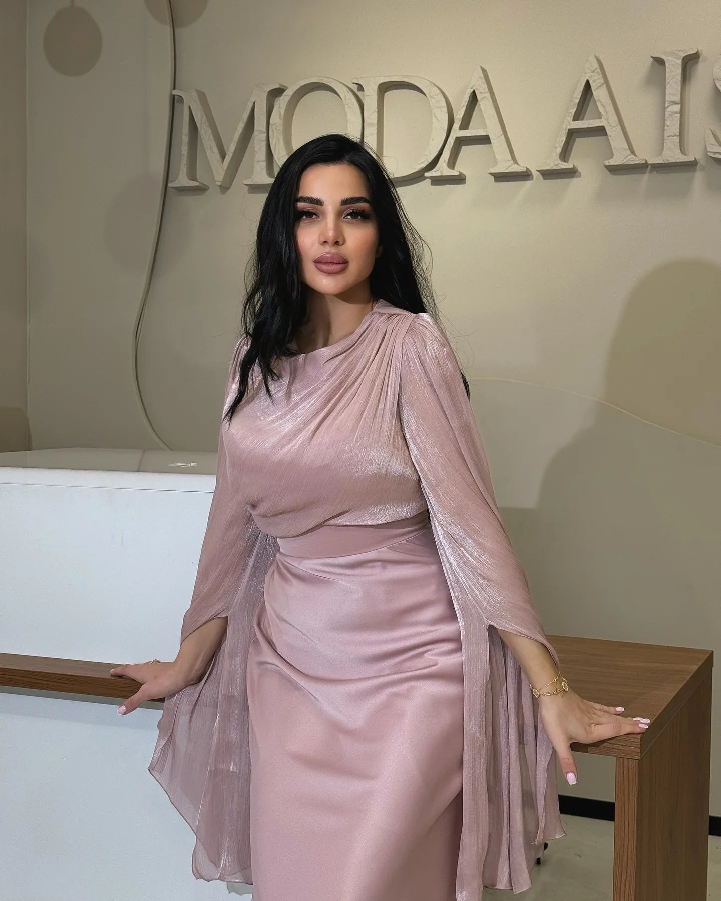 Muslim Dress for Women Party Abaya Dresses Bat Sleeve Ramadan Eid Arab Long Robe Morocco Dubai Kaftan Islam Vestidos Jalabiya
