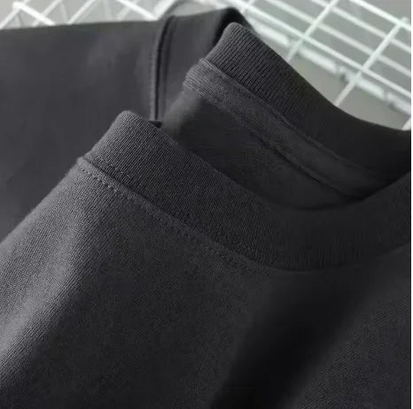 The Latest Men's Pure Cotton T-shirt for 2025 Is Comfortable, Breathable and Of High Quality. It's for Beach Travel and Parties