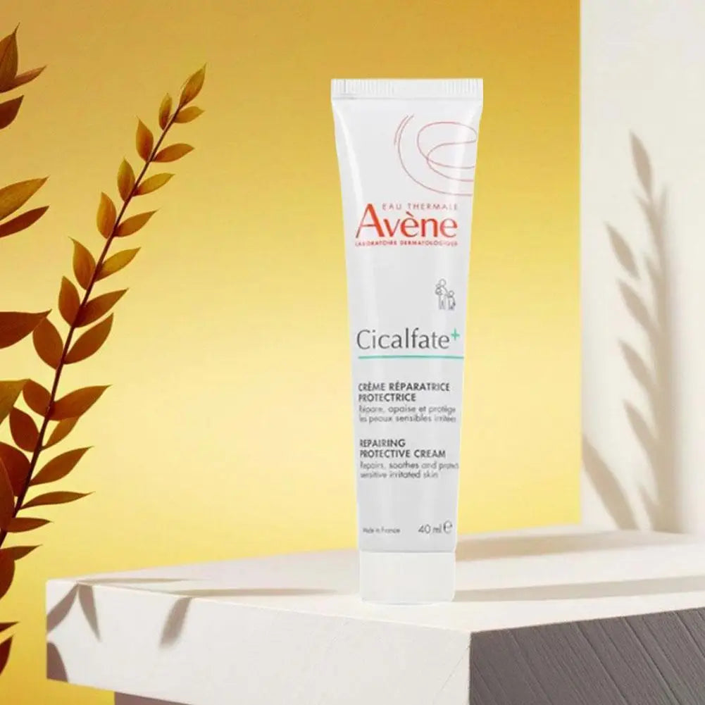 Avene Series Facial Skin Care - Repairing Protective Cream, SPF50+ Sunscreen, Nettoyant Cleansing Gel, Nourish Lip Balm