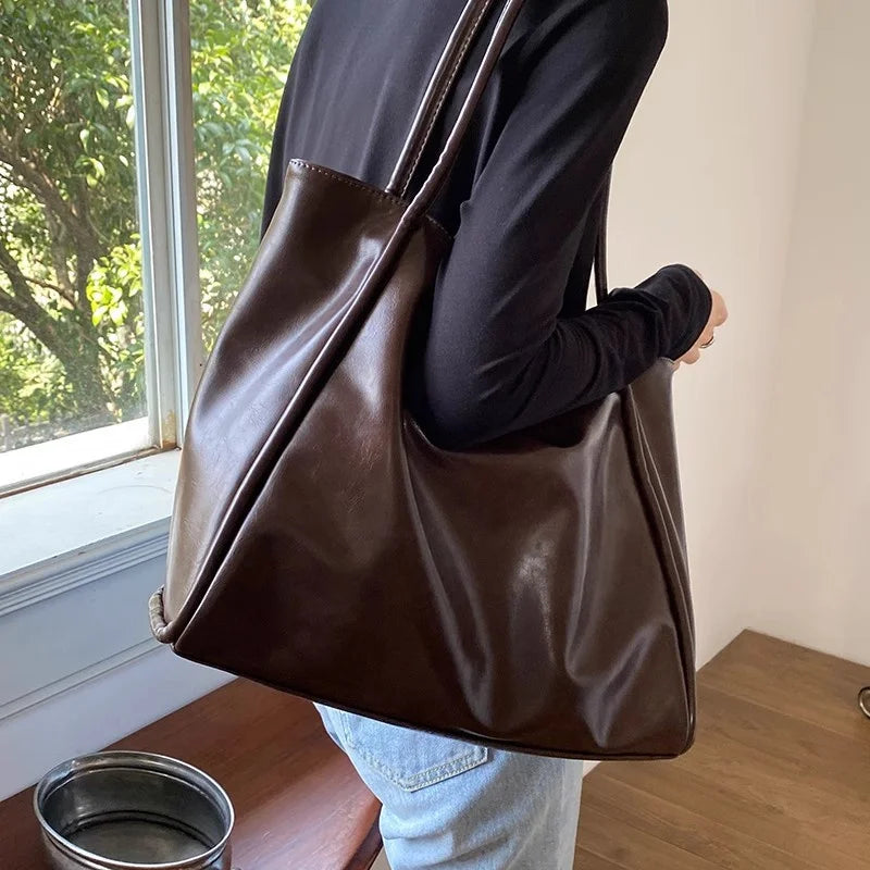 Women Tote Bag Fashion Underarm Pouch Large Capacity Soft Pu Leather Shoulder Bag Retro Crossbody Bag Casual Portable BucketBags