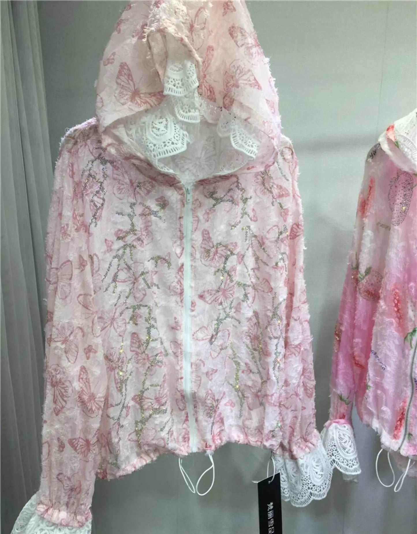 Women Hot Drilling Diamonds Beaded Sunscreen Hoodies Shirts Coat Strawberry Butterfly Lace Spliced Blouses Zipper Cardigan Tops