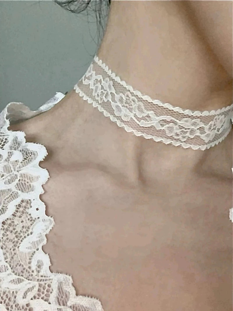 New Simple Lace Rose Flower Necklace Women's Choker Light Luxury Lace Collarbone Chain Black White Lace Jewelry Accessory