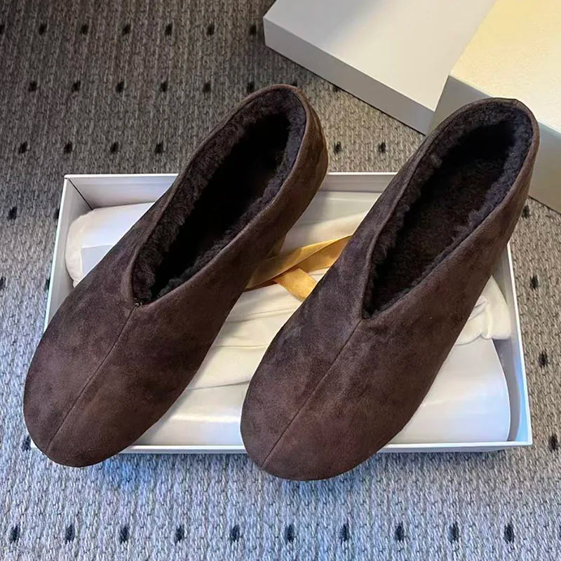 Winter Shoes Woman Genuine Leather Round Toe Slip-on Loafers Woman Casual Comfy Walk Shoes Wool Warm Flat Short Boots Women