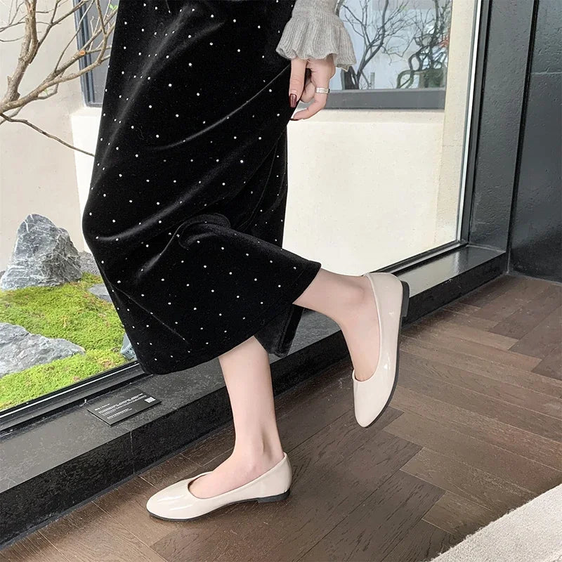 Ladies Formal Flat Shoes Spring Autumn Non-slip Women Black Causal Loafers Uniform Shoes Versatile Women's Ballet Leather Shoes