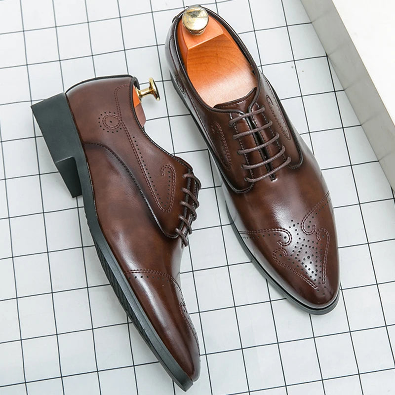 Formal Brogues Shoes Men Classic Social Casual Business Shoes Man Wedding Men's Dress Shoes Party Pointy Toe Leather Shoes Male