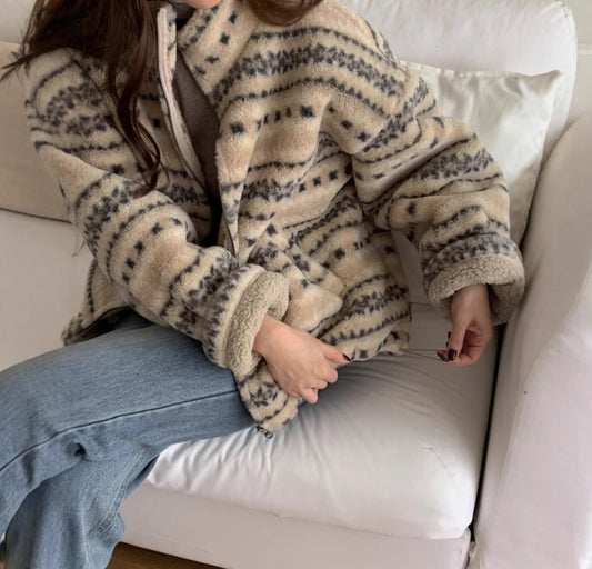 Winter Clothing with Retro Patterns  Thickened Warm Cotton Jacket for Women