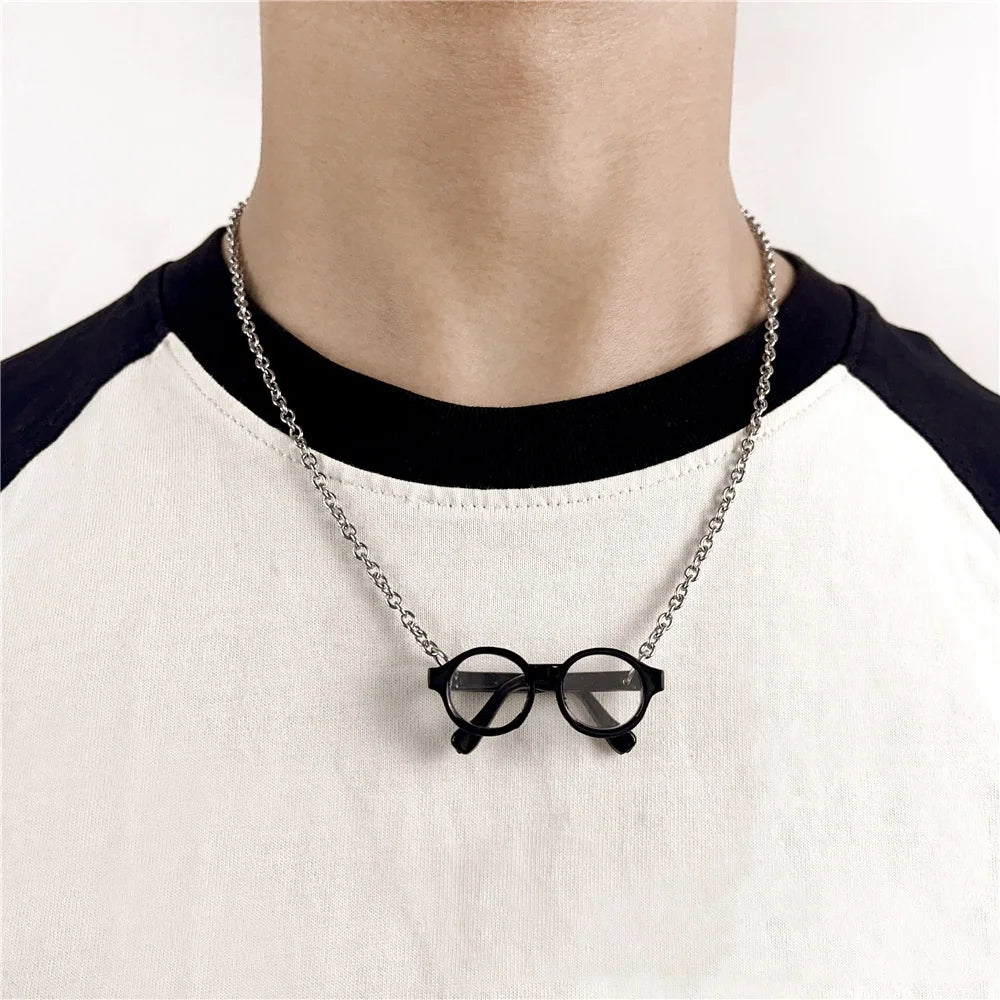 Artistic Glasses Shaped Necklace Niche Design Style Glasses Pendant Necklaces Simple Versatile Jewelry Fashion Necklace Gift