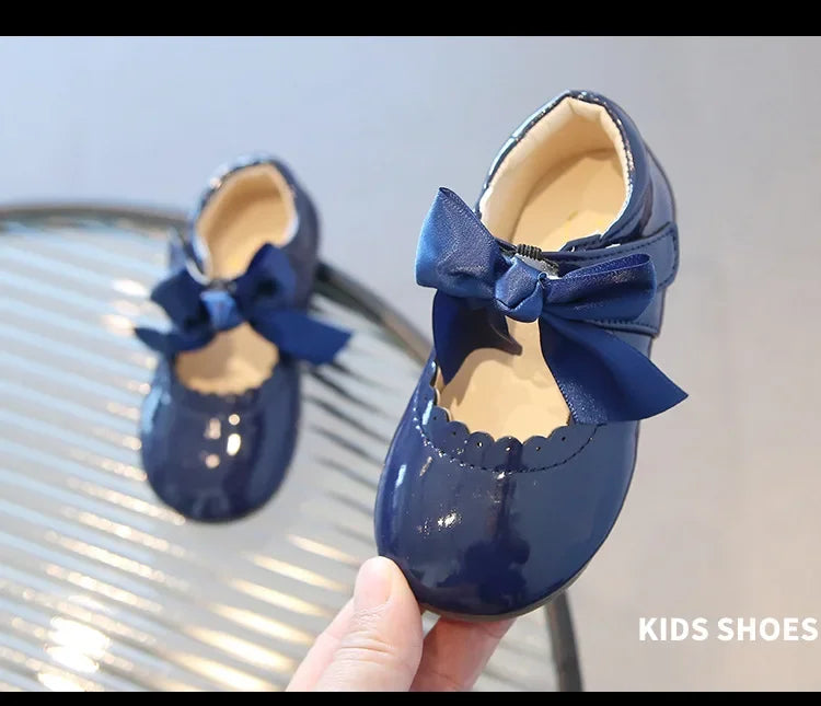 Little Girl Shoes 2025 Spring Autumn Children Princess Shoes Girls Oxfords Candy Colors Kids Soft Patent Leather Shoes For Girl