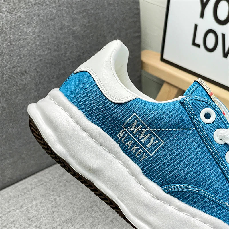 Women Casual Shoes Men's Sports footwear Summer Casual Thick Soled Male Soft Comfortable Non-slip Outdoor Fashion Board sneakers